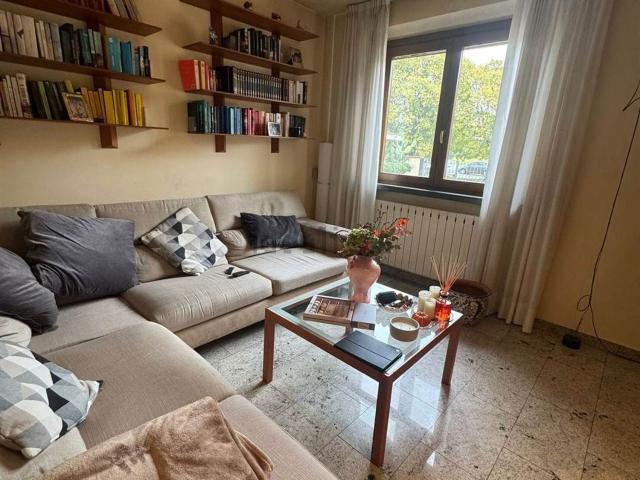 Casa in vendita a Prato, Toscana
