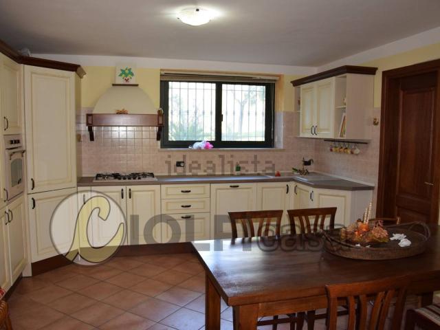 Casa in vendita a Cervaro, Lazio