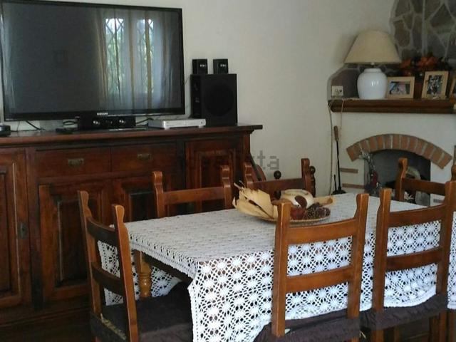 Casa in vendita a Azzano, Seravezza
