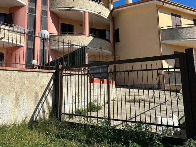 Casa in vendita a Calabria, Cosenza