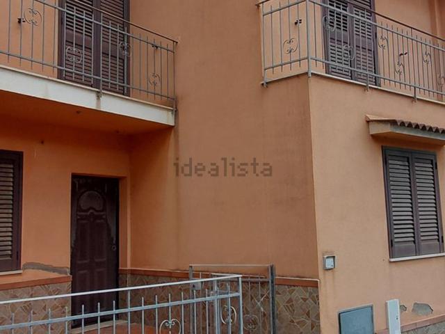 Casa in vendita a Case Famà, Barcellona Pozzo Di Gotto