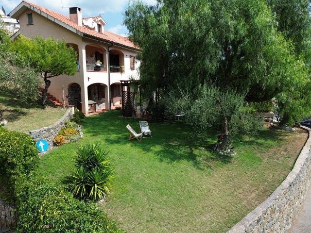 Casa in vendita a Giustenice, Liguria