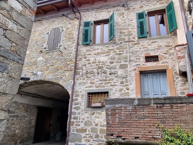 Casa in vendita a Luscignano, Casola in Lunigiana