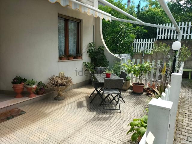 Casa in vendita a Pescara Colli, Pescara