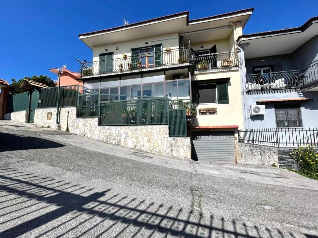 Casa in vendita a Astroni, Napola