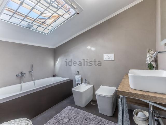 Casa in vendita a Stagni di Ostia, Montecompatri