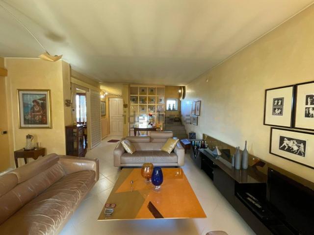 Casa in vendita a Bottanuco, Lombardia