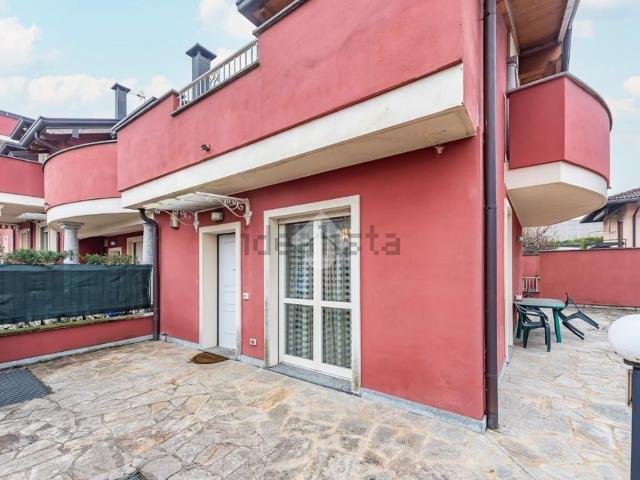 Casa in vendita a Canazza, Rescaldina