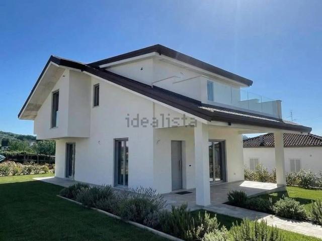 Casa in vendita a Torrice, Frosinone