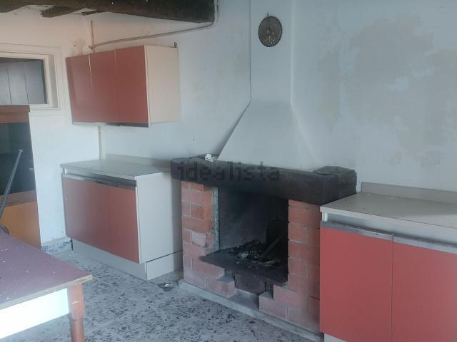 Casa in vendita a L'Annunziata, Luni