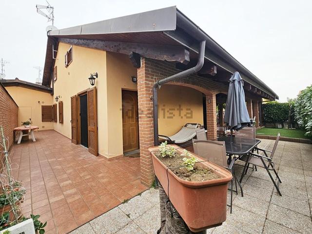 Casa in vendita a Boschetto, Chivasso