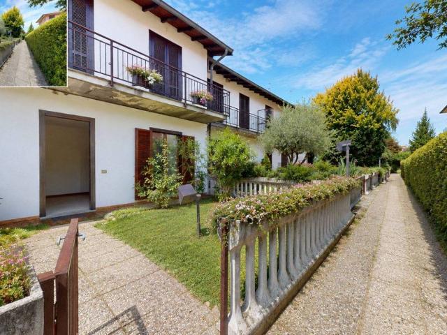 Casa in vendita a Tradate, Lombardia