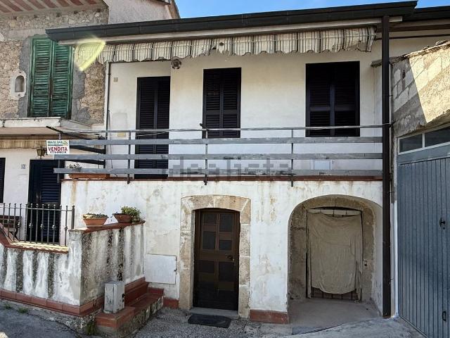 Casa in vendita a Monte San Giovanni Campano, Lazio