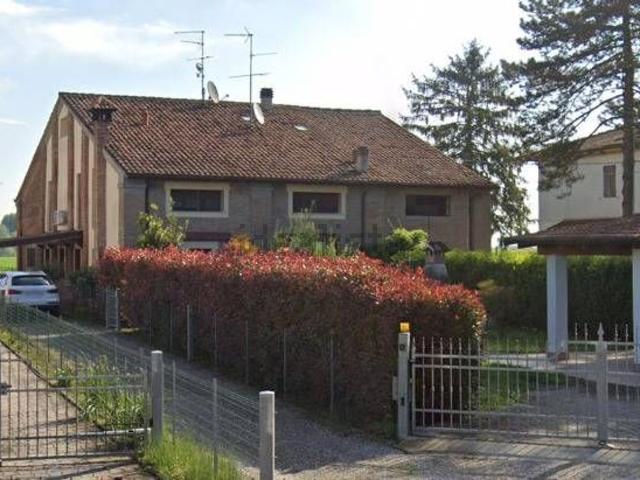 Casa in vendita a Ferrara, Reggio Emilia