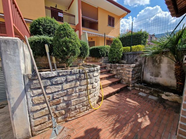 Casa in vendita a Sessa Aurunca, Campania