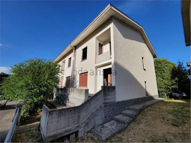 Casa in vendita a Medesano
