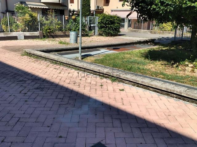 Casa in vendita a Azzano, Castel D'azzano