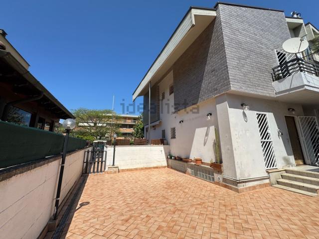 Casa in vendita a Ponte Linari, Roma Capitale