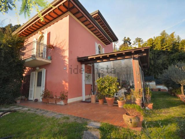Casa in vendita a Nozzano San Pietro, Bagni Di Lucca Ponte