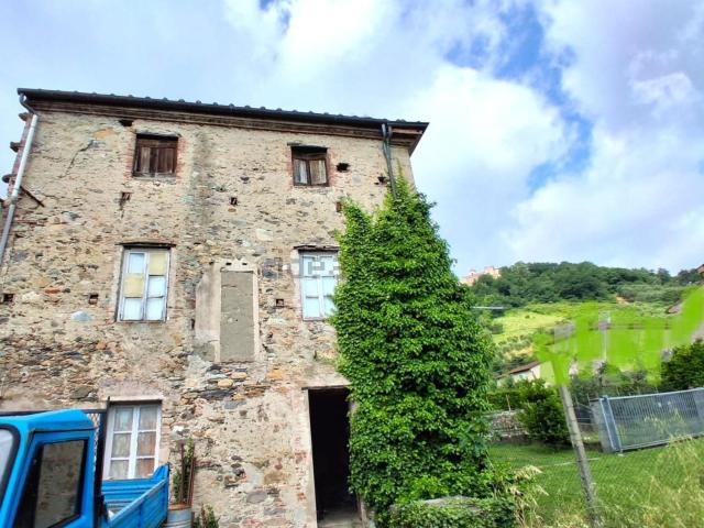 Casa in vendita a Castelvecchio di Compito, Capannori