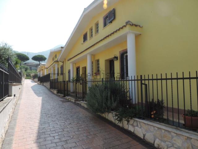 Casa in vendita a Roma Capitale, Lazio