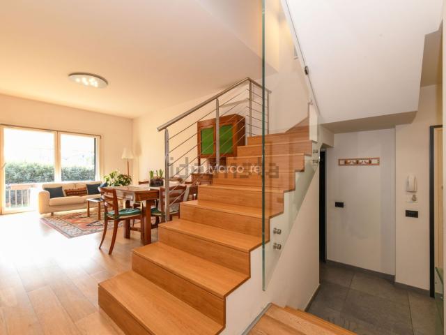 Casa in vendita a Zona Est, Brescia