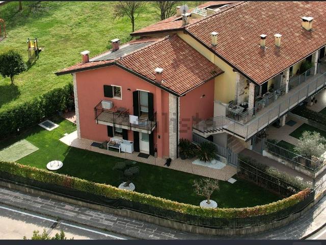 Casa in vendita a Caprino Veronese, Veneto
