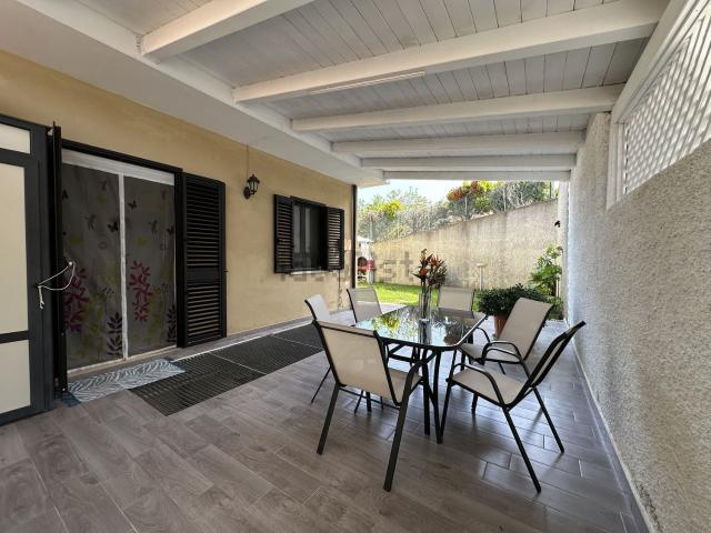 Casa in vendita a Calabria, Crotone