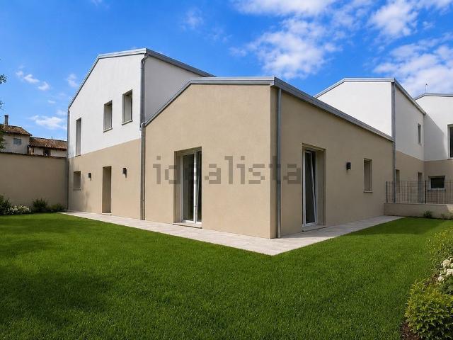 Casa in vendita a Tezze Sul Brenta, Veneto