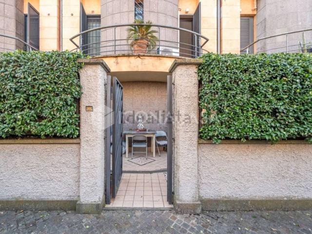 Casa in vendita a Acqua Acetosa, Roma Capitale
