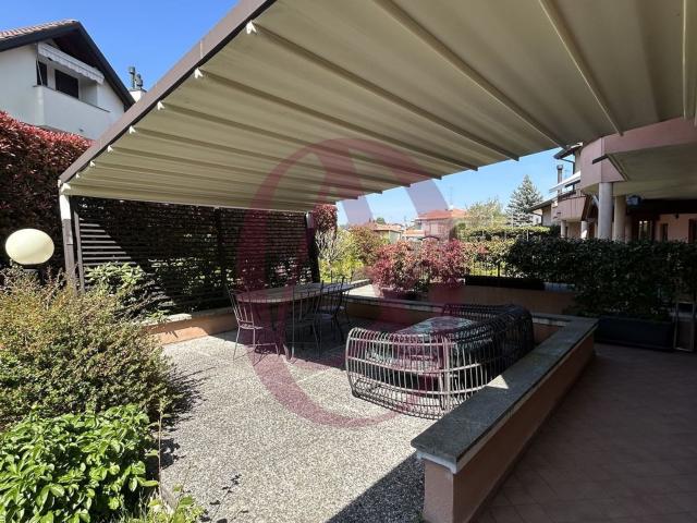 Casa in vendita a Jerago Con Orago, Lombardia
