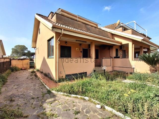 Casa in vendita a Nuova Florida, Ardea