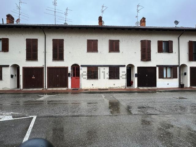 Casa in vendita a Castelnovetto, Lombardia
