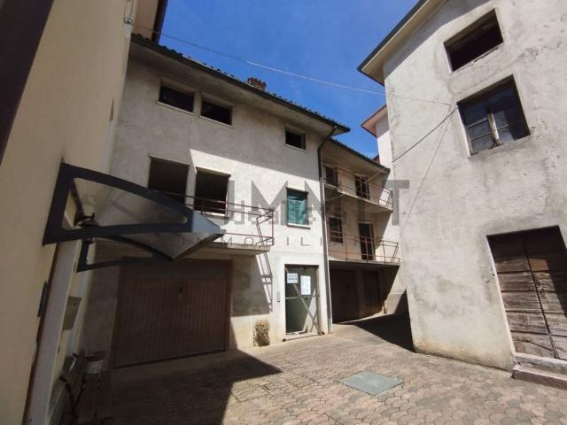 Casa in vendita a Valli Del Pasubio, Veneto