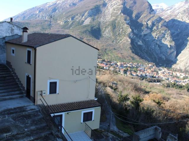 Casa in vendita a Civitella Messer Raimondo, Abruzzo
