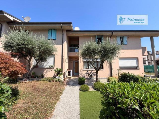 Casa in vendita a Contrada Castellaro, Schio