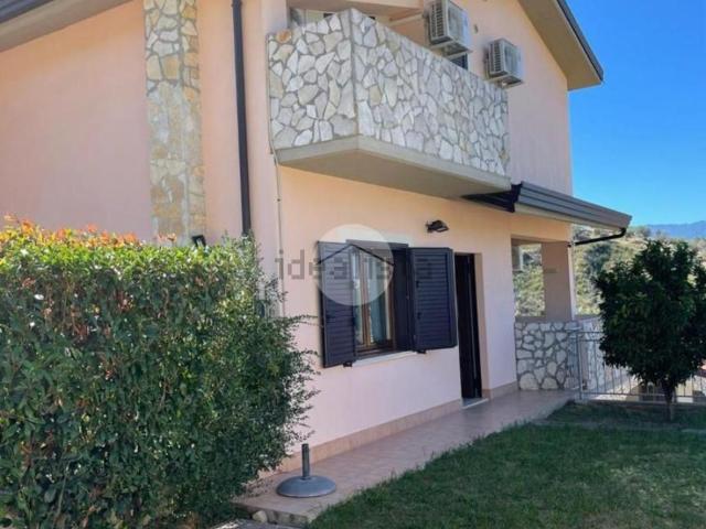 Casa in vendita a Calabria, Cosenza