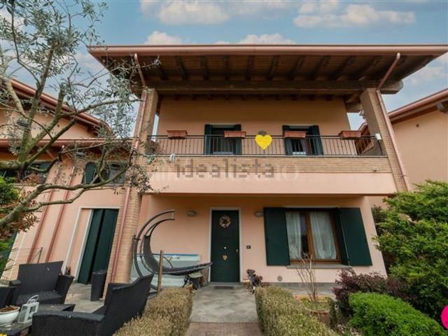 Casa in vendita a Prata Di Pordenone, Friuli-Venezia Giulia