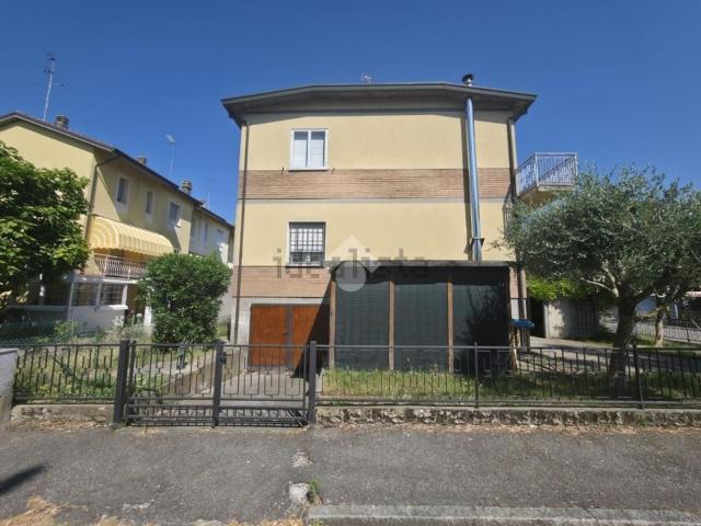 Casa in vendita a Unione dei comuni della Bassa Romagna, Fusignano
