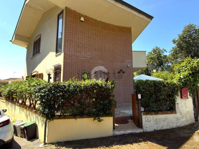 Casa in vendita a Sabaudia, Lazio