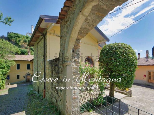 Casa in vendita a Unione dell'Appennino Bolognese, Gaggio Montano