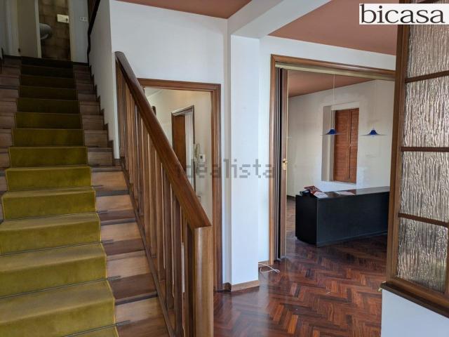 Casa in vendita a Centro Storico, Marche