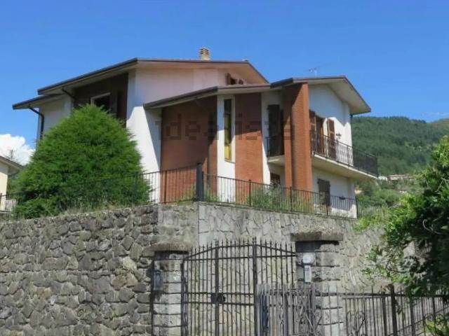 Casa in vendita a Unione di comuni Montana Lunigiana, Fivizzano