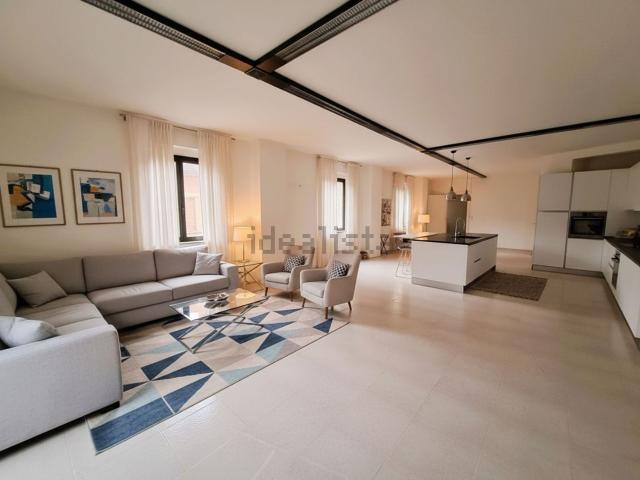 Casa in vendita a Magione, Umbria