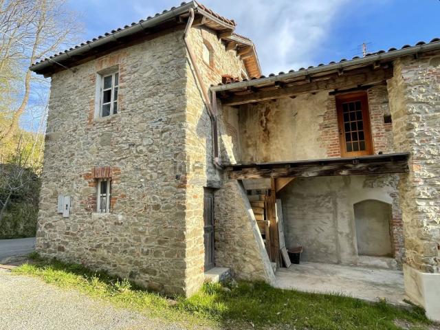 Casa in vendita a Plodio, Liguria