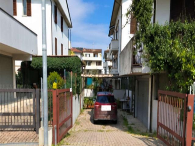 Casa in vendita a Unione della Romagna Faentina, Faenza