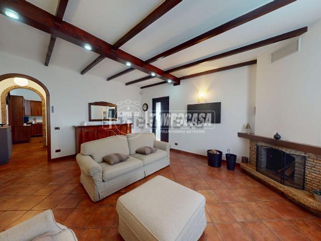 Casa in vendita a Como