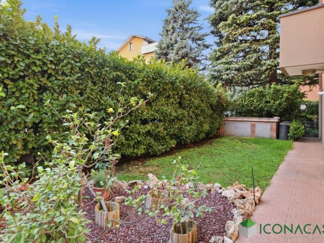 Casa in vendita a Locate Triulzi, Lombardia