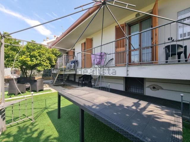 Casa in vendita a Carugate, Milano