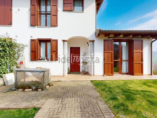 Casa in vendita a Unione di comuni Terre di Castelli, Guiglia